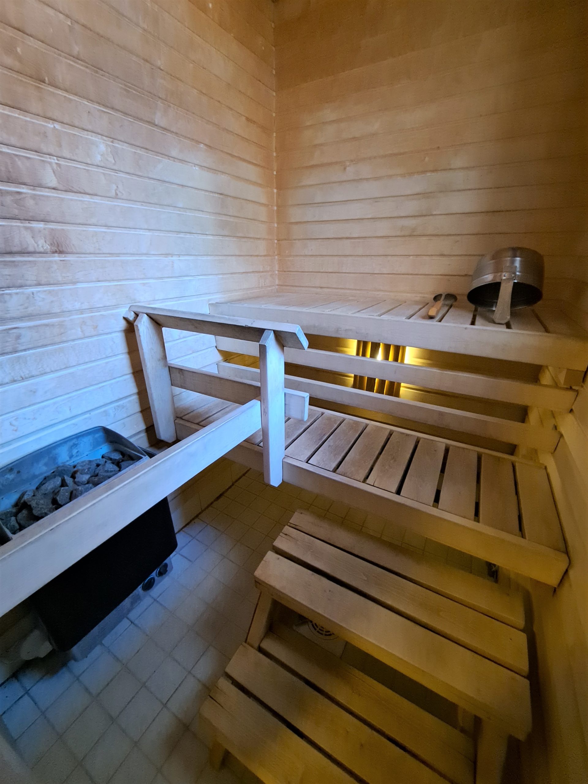 sauna-3-scaled